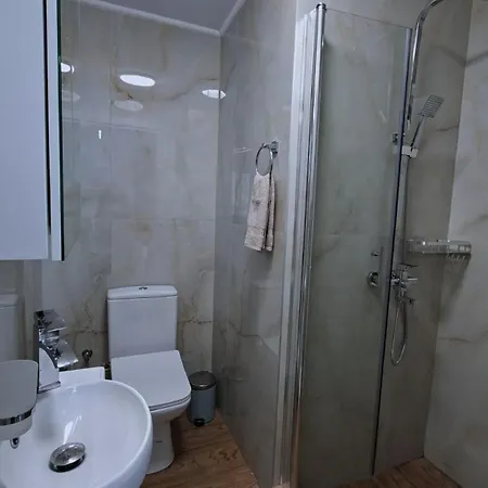Marti Home, 250m From The Nikiti (Sithonia)