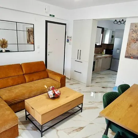 Ferienhaus Marti Home, 250m From The Nikiti (Sithonia)